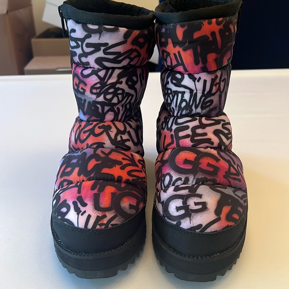 Ugg Graffiti Boots